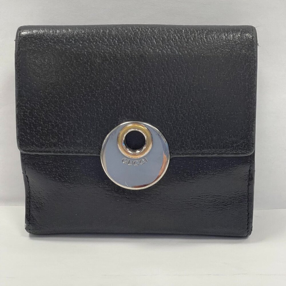 Gucci Eclipse Insignia Black Leather Compact Wallet - Preowned
